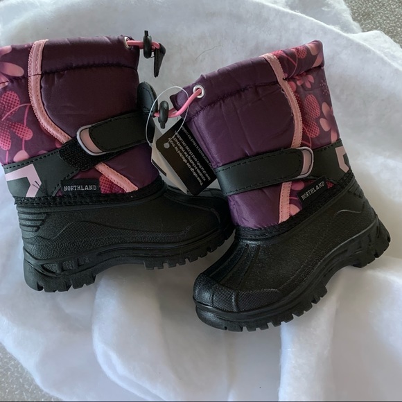 NWT Northland Winter Boots - Picture 2 of 8